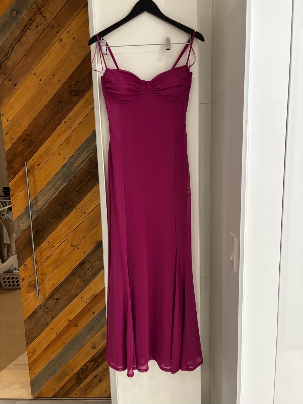 Dynamite Ruched Maxi Dress, size M